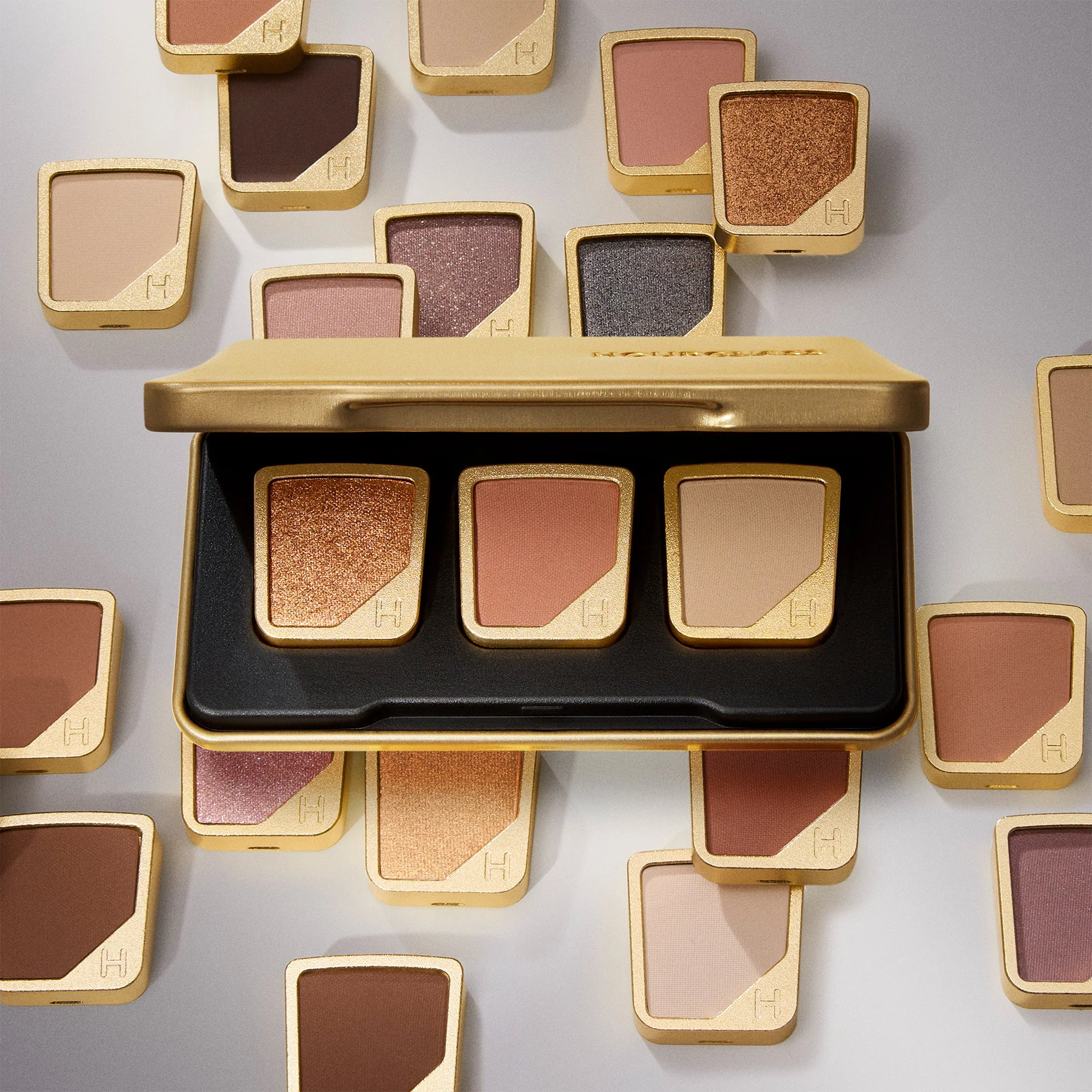 Curator Eyeshadow Refill - Image 10